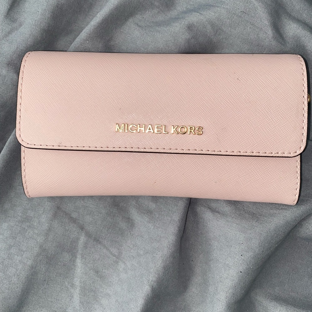 Blush pink Michael kors wallet